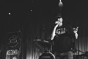 Foto del Concerto dei Megamax Tribute Band Max Pezzali e 883
