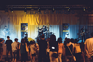 Foto del Concerto dei Megamax Tribute Band Max Pezzali e 883