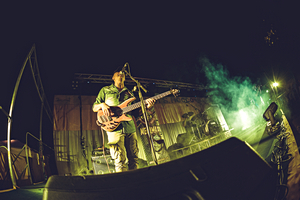 Foto del Concerto dei Megamax Tribute Band Max Pezzali e 883