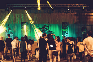 Foto del Concerto dei Megamax Tribute Band Max Pezzali e 883