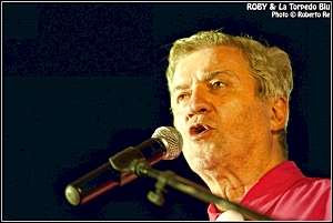 Foto del Concerto dell Orchestra Roby e La Torpedo Blu alla Festa del PD di Piadena